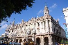 35 Cuba - Havana Centro - Gran Teatro de la Habana.JPG